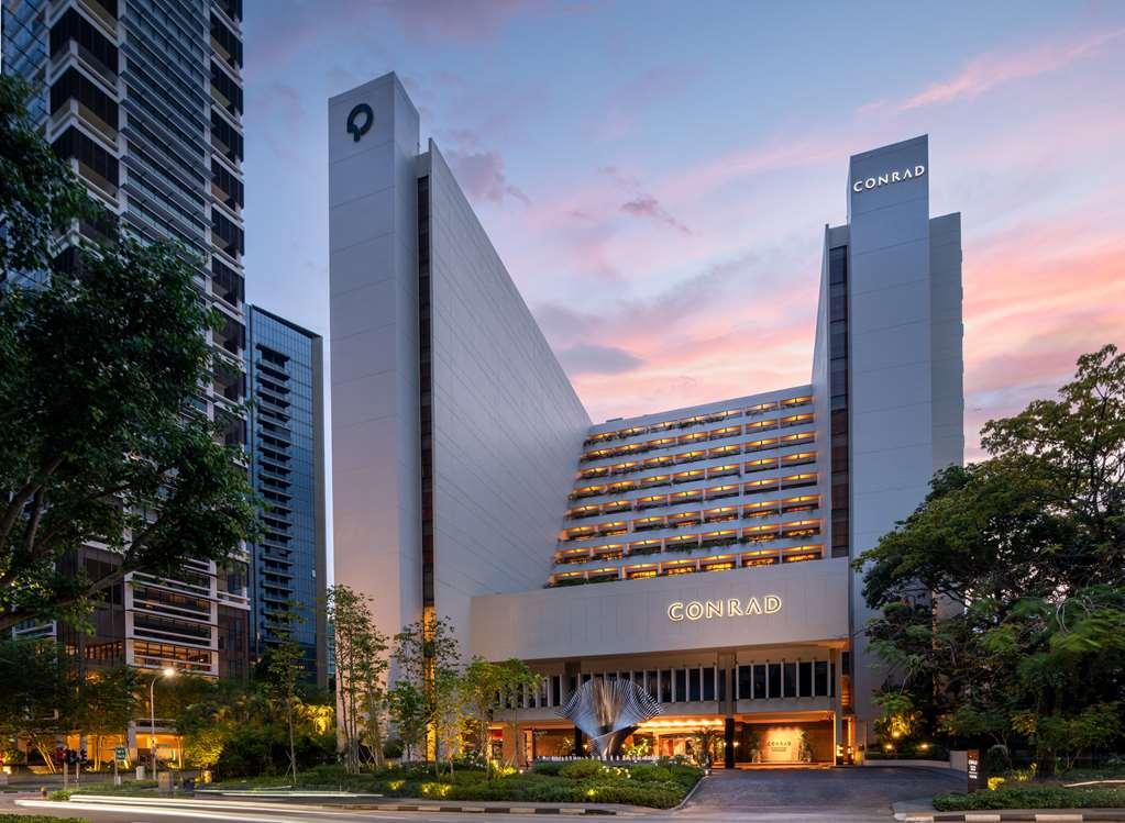 Conrad Orchard 5* Singapura